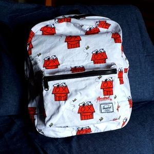 Herschel Andre Peanuts daypack